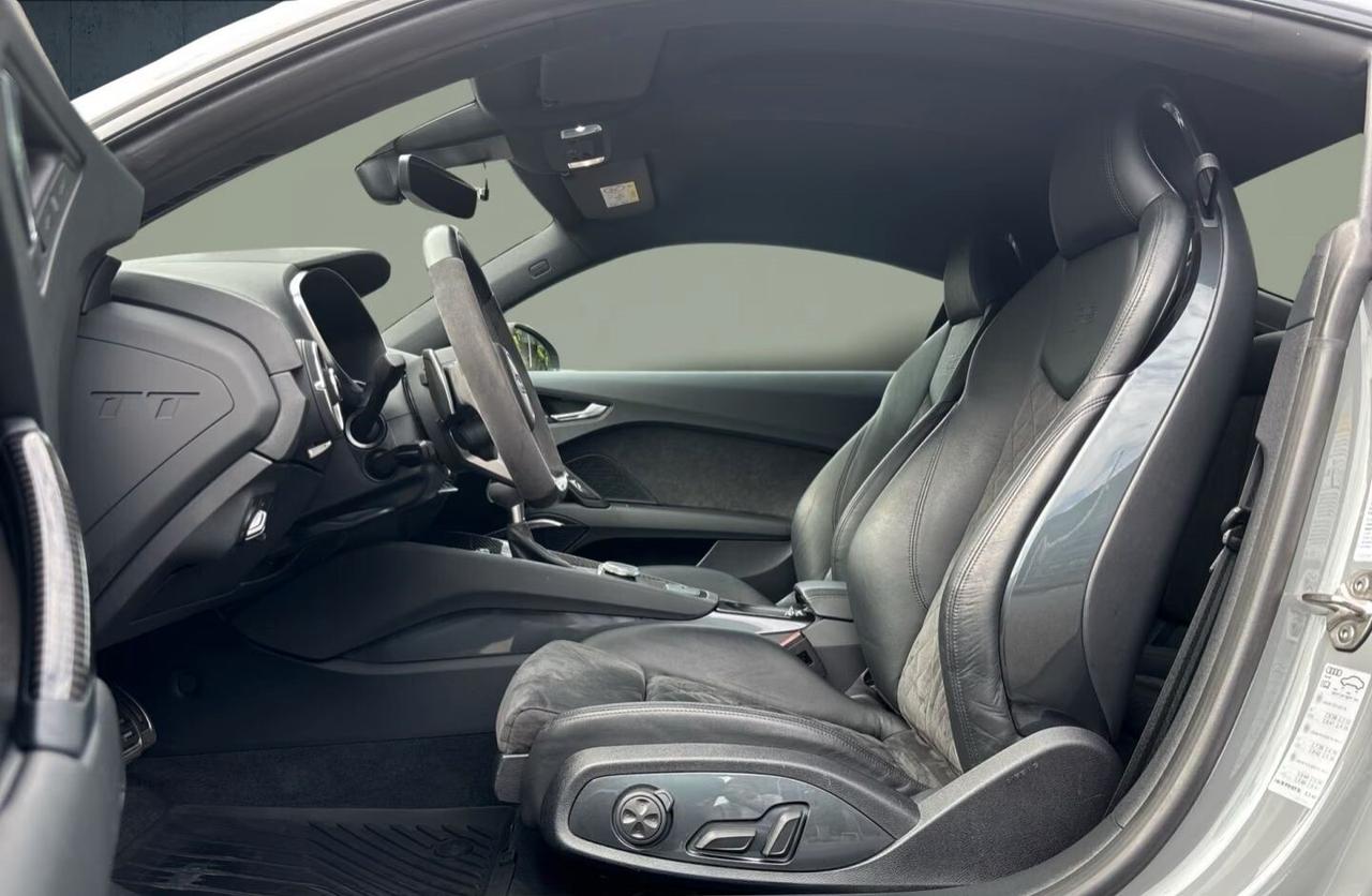 Audi TT RS Coupé 2.5 TFSI quattro S tronic