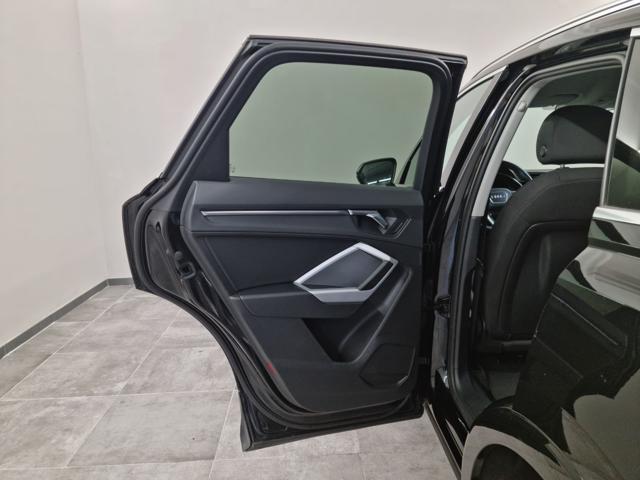 AUDI Q3 35 TDI S tronic S line edition