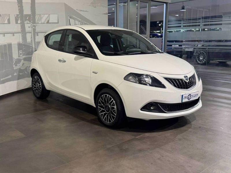 Lancia Ypsilon 3ª serie 1.0 FireFly 5 porte S&S Hybrid Platino