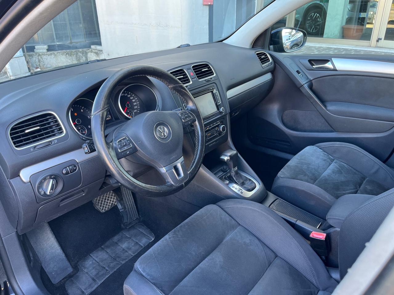 Volkswagen Golf 2.0 TDI 140CV DPF DSG 5p. Highline