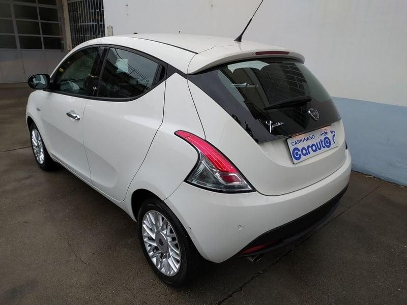 Lancia Ypsilon 1.2 69 CV 5 porte Gold