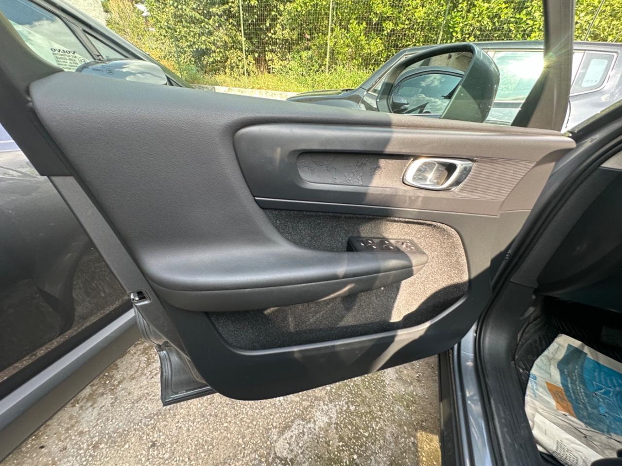 Volvo XC40 D3 MOTORE NUOVO