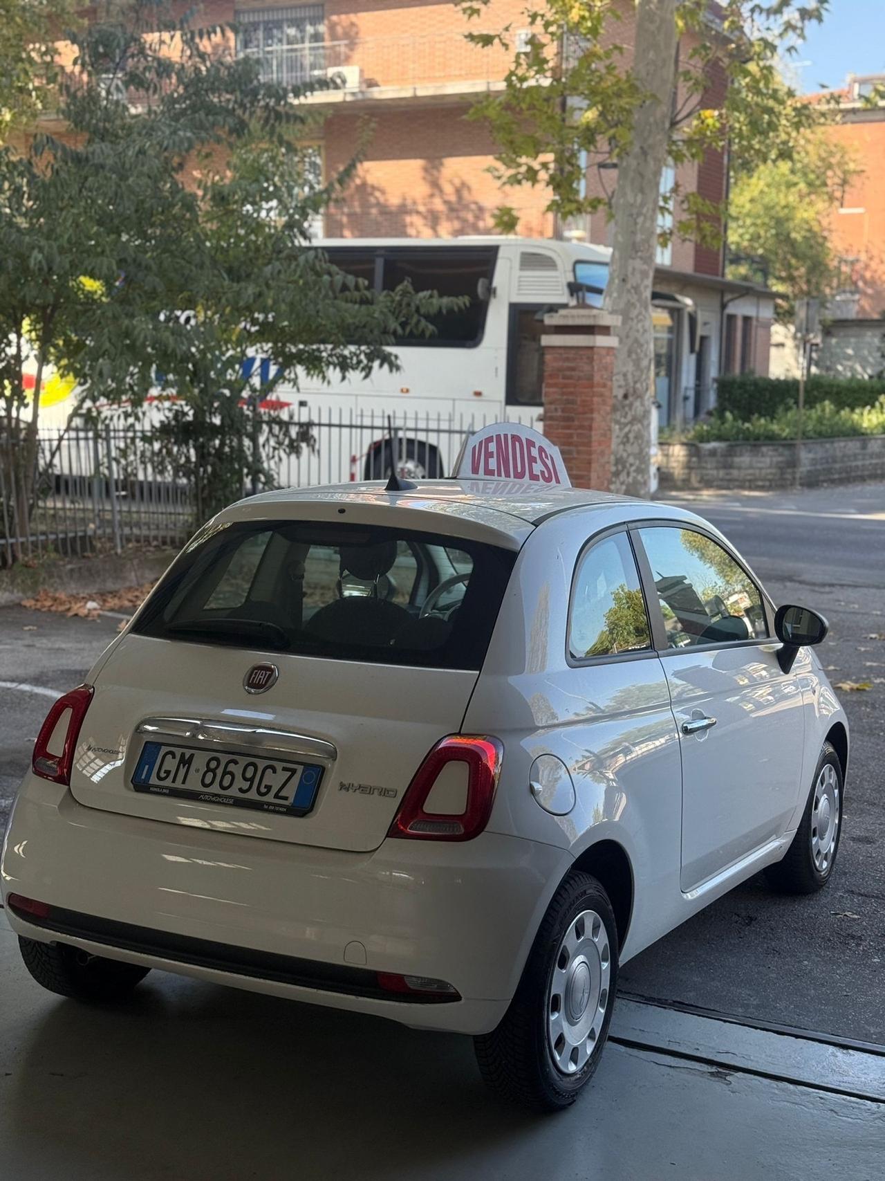 Fiat 500 1.0 Hybrid Dolcevita