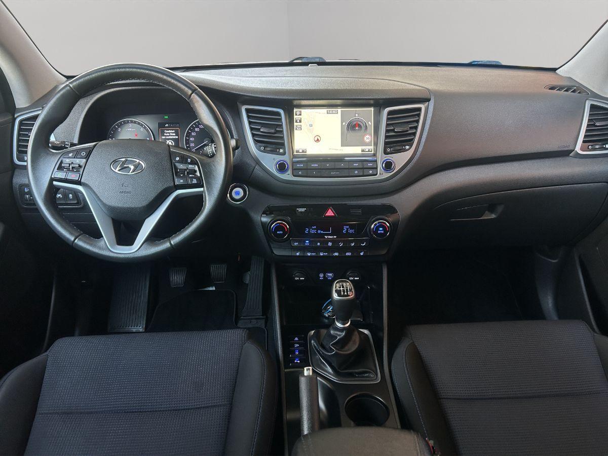 HYUNDAI - Tucson - 1.7 CRDi 116CV XPossible NAVI TELECAMERA