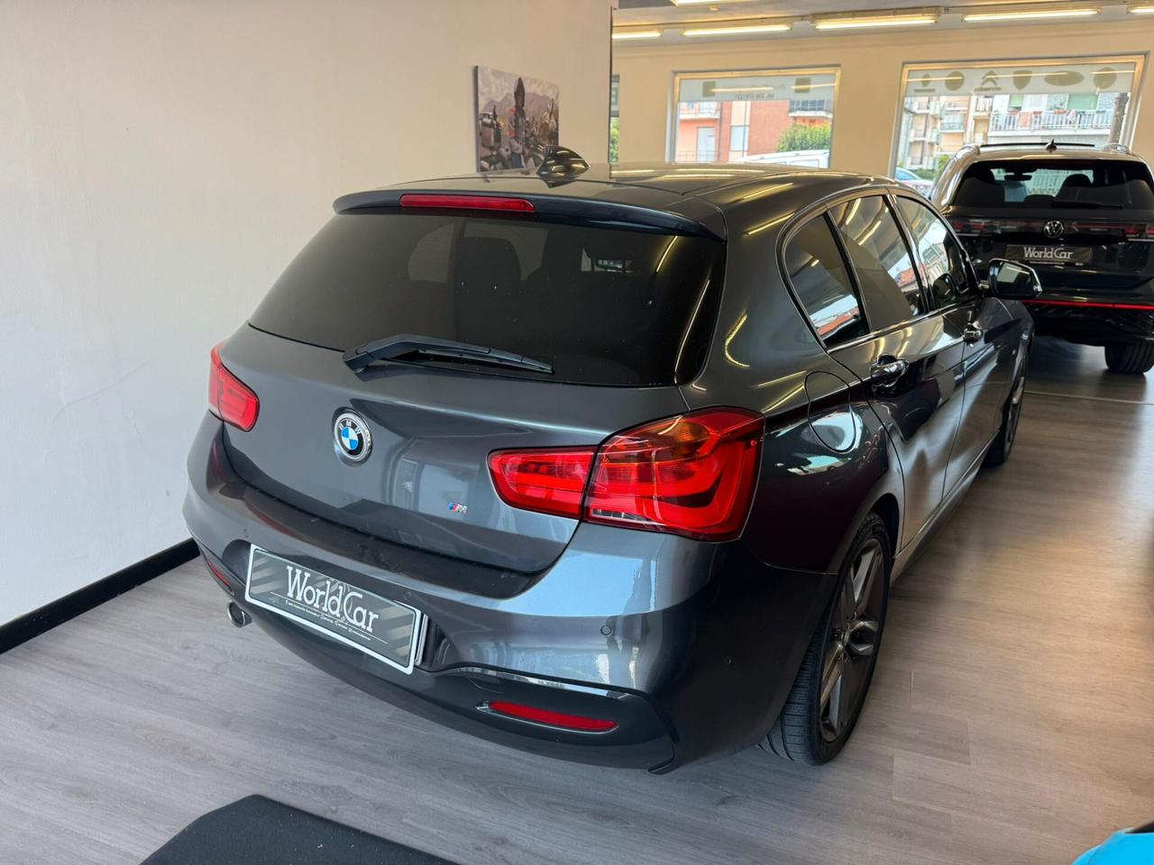 Bmw 118 118d 5p. Msport