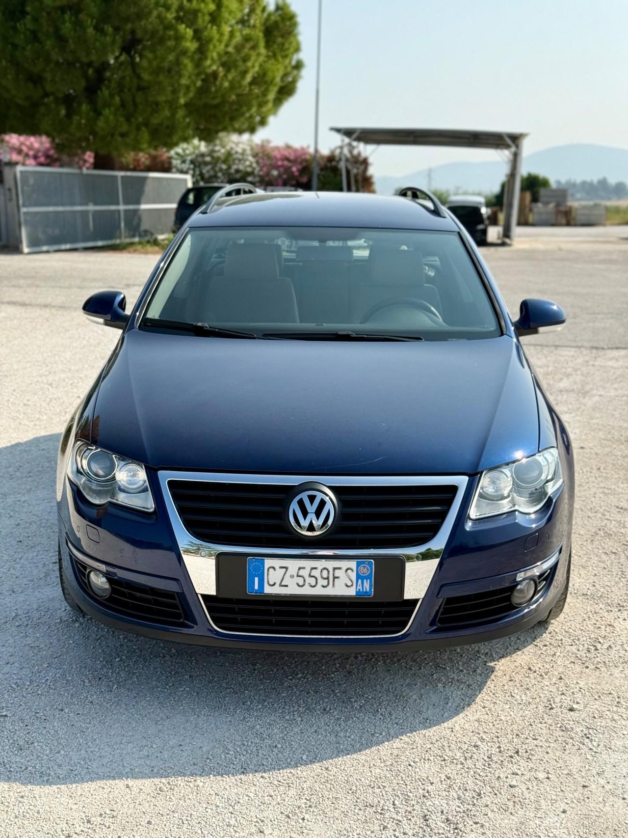 Volkswagen Passat Highline 2.0 TDi 140cv UnicoPropr
