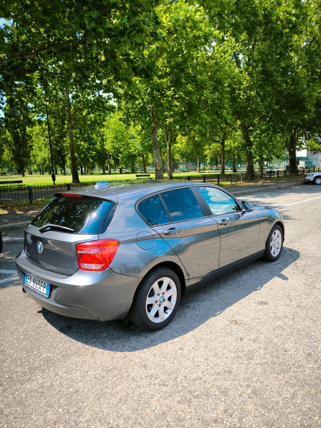 Bmw 116i 5p con 86000 KM ORIGINALI