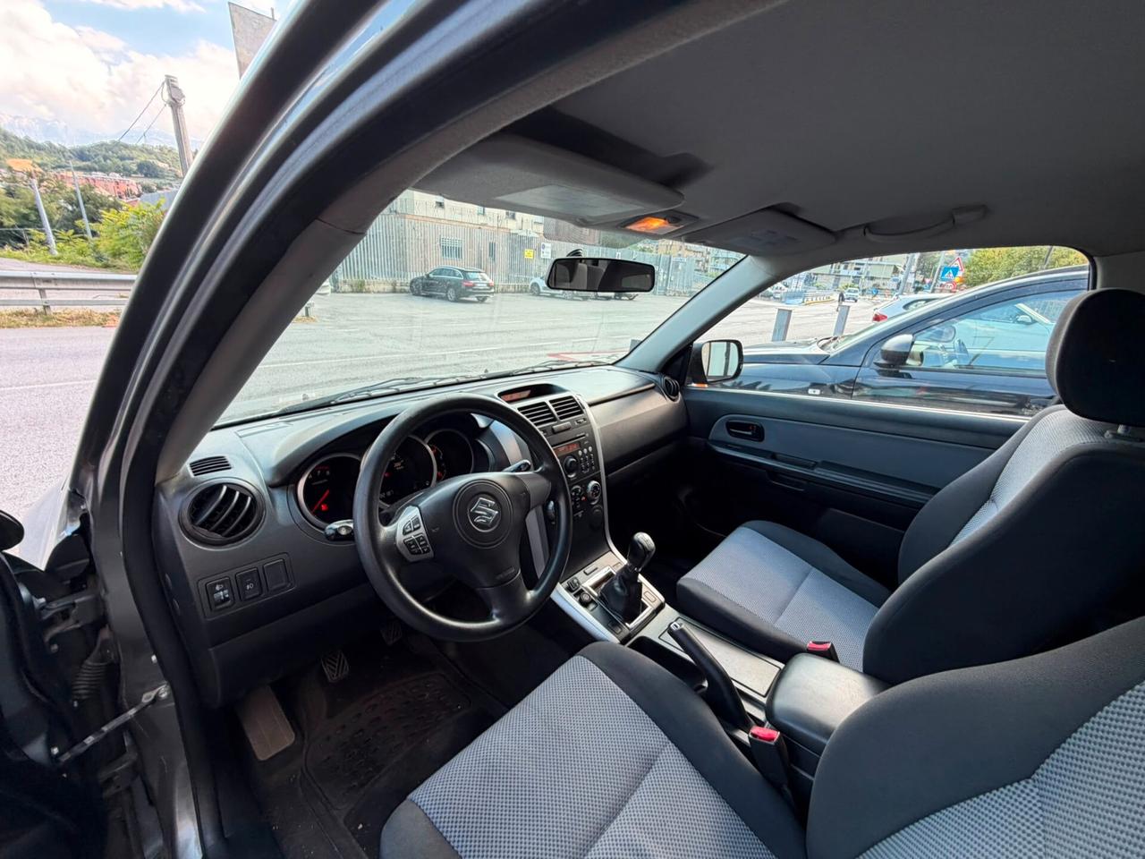 Suzuki Grand Vitara 1.6 16V 3 porte (GPL) Gancio di traino