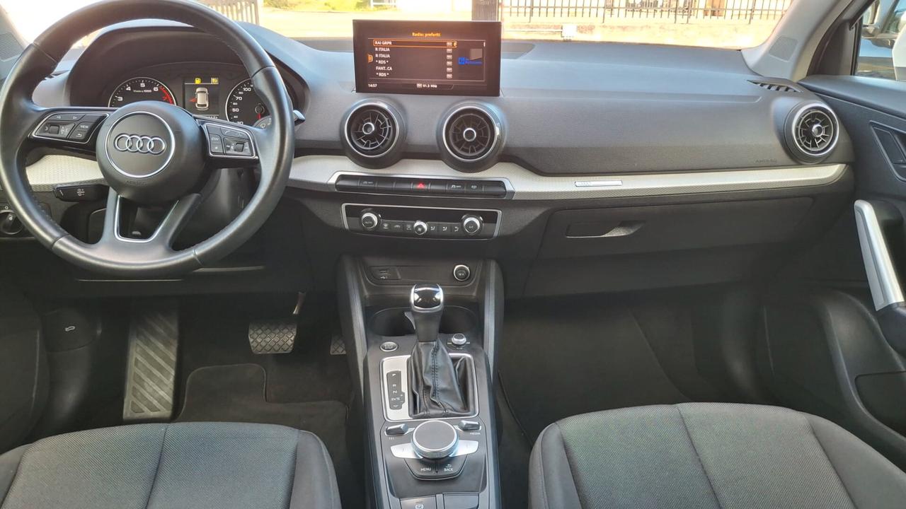 Audi Q2 35 TFSI S tronic Admired