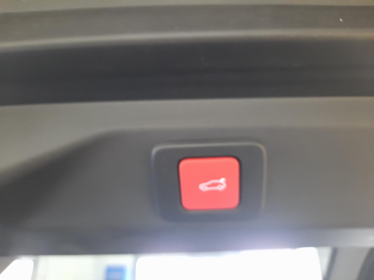 Peugeot 3008 Hybrid 145 e-DCS6 GT