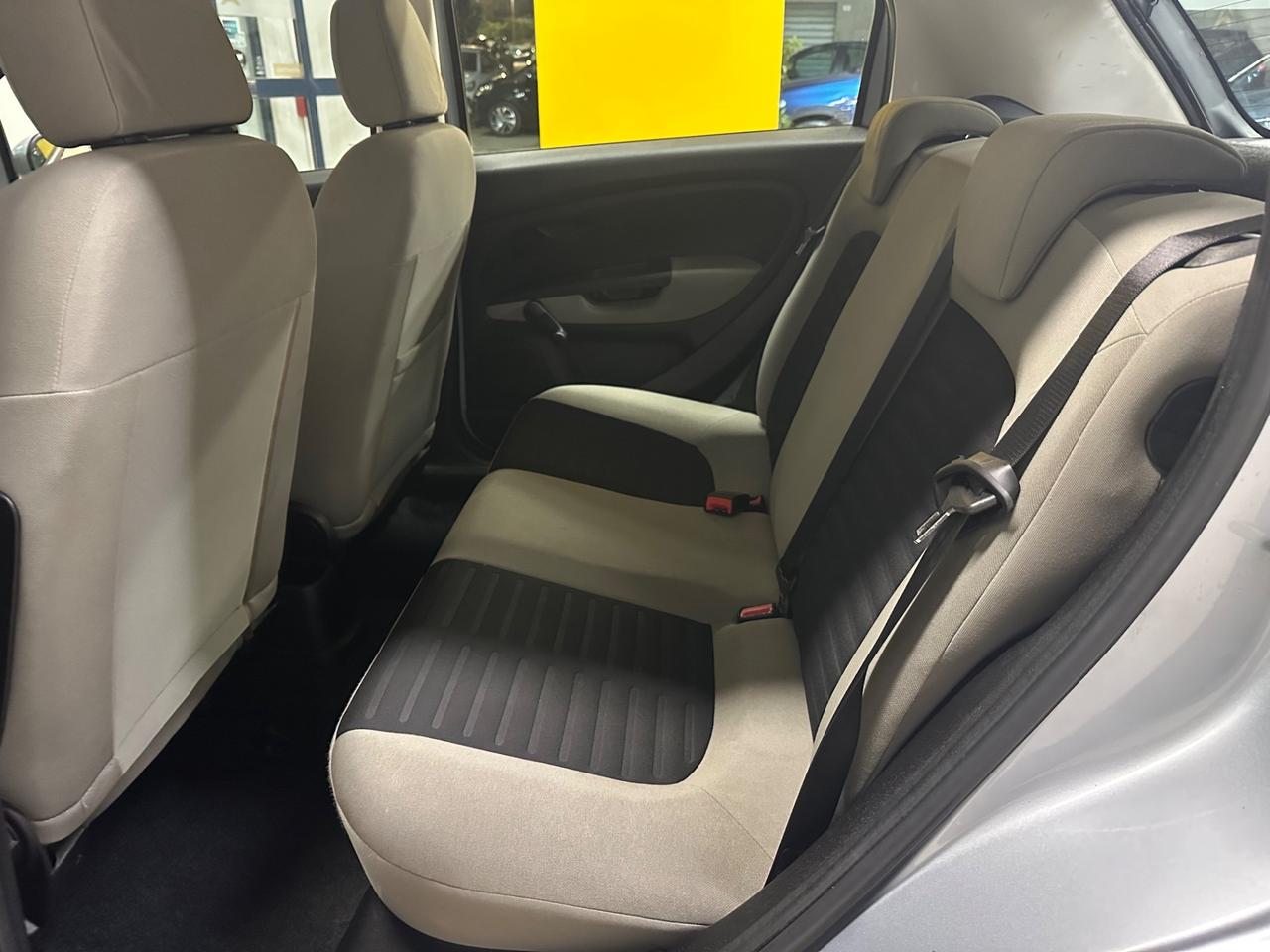 Fiat Grande Punto 1.3 MJT 75 CV 5 porte Dynamic