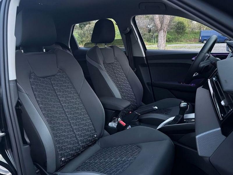 Audi A1 A1 Sportback 30 116cv s-tronic SLINE led multicolor “nero “