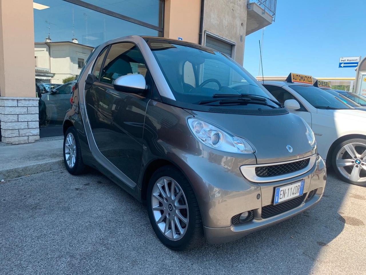 Smart ForTwo 1000 52 kW coupé passion