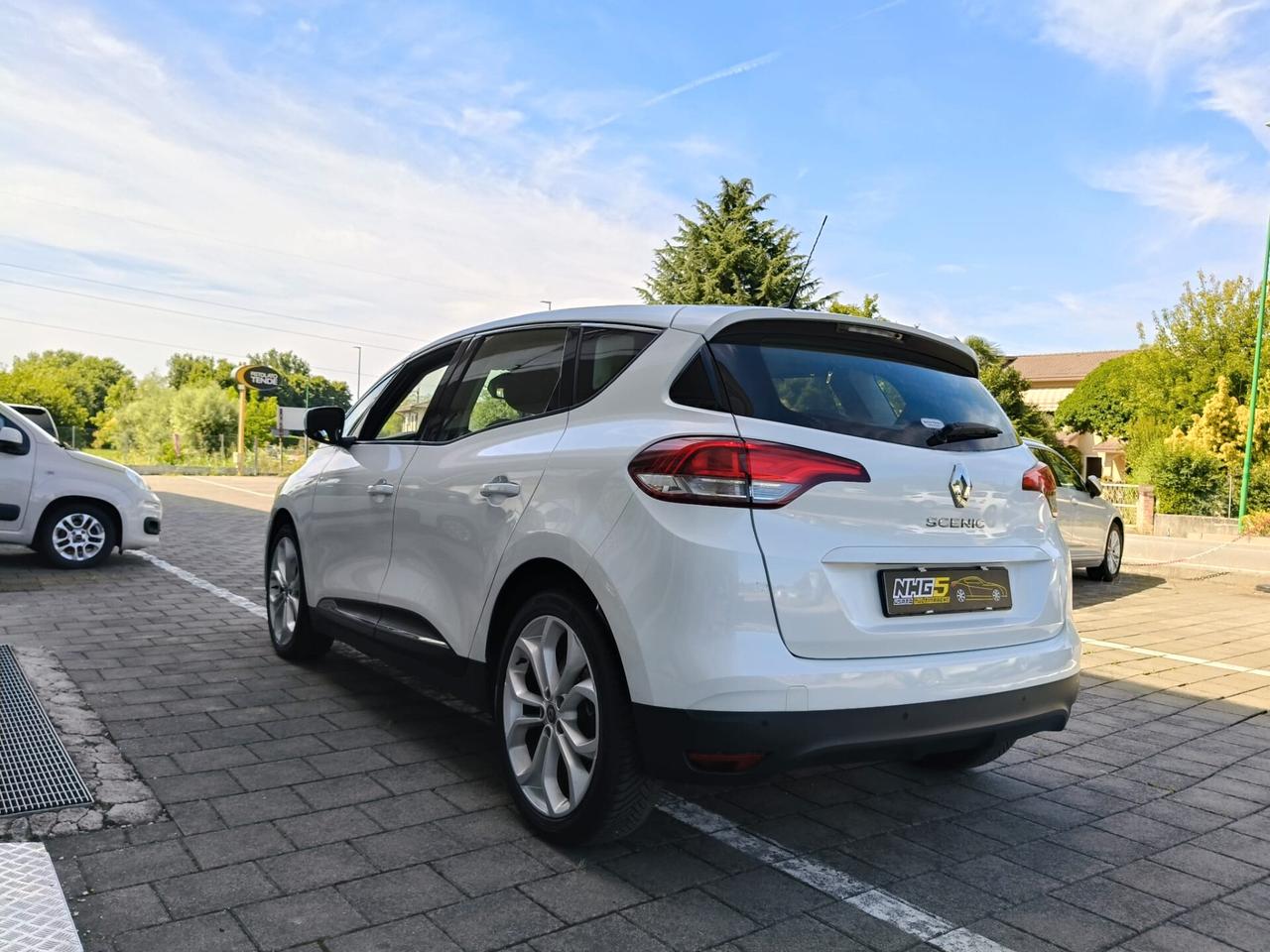 Renault Scenic Blue dCi 120 CV EDC Sport Edition2
