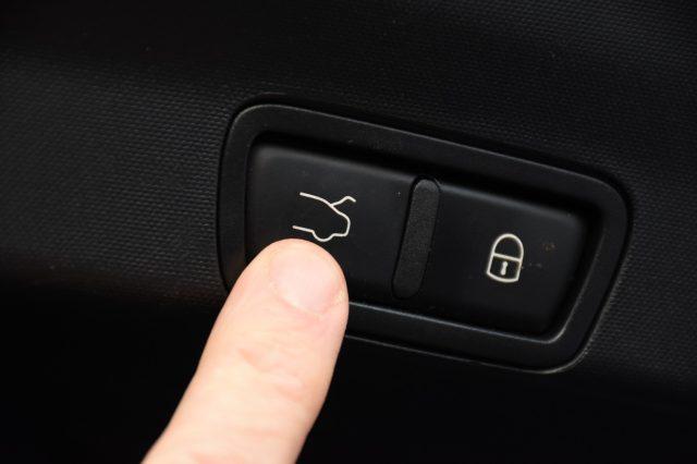 ALFA ROMEO Stelvio 2.2 Turbodiesel 160 CV AT8 RWD Rosso Edizione