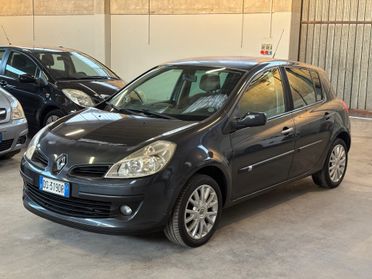 Renault Clio 1.2 16V 5 porte Rip Curl