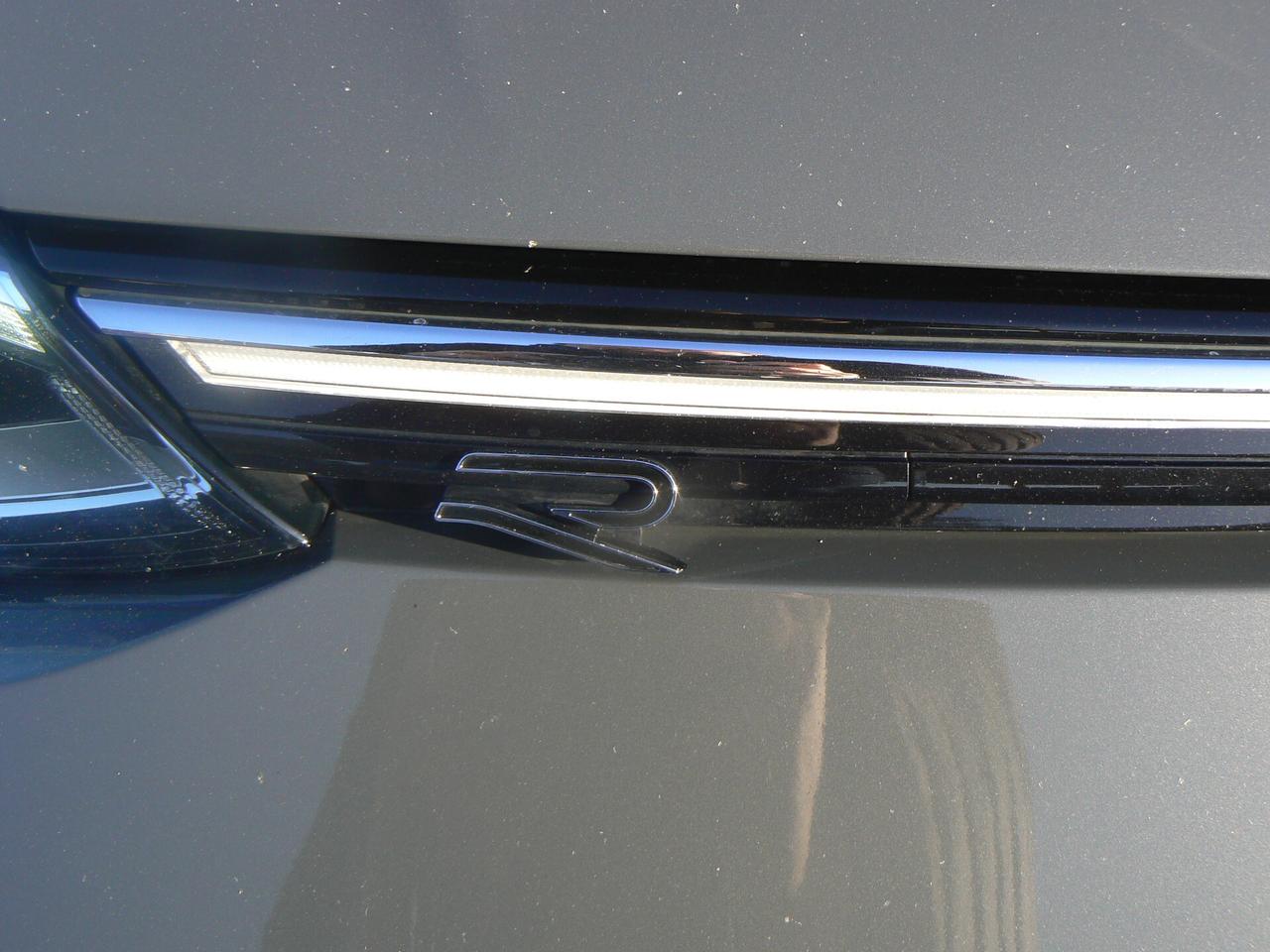 Volkswagen Golf 2.0 TDI 150 CV DSG SCR R-Line Plus