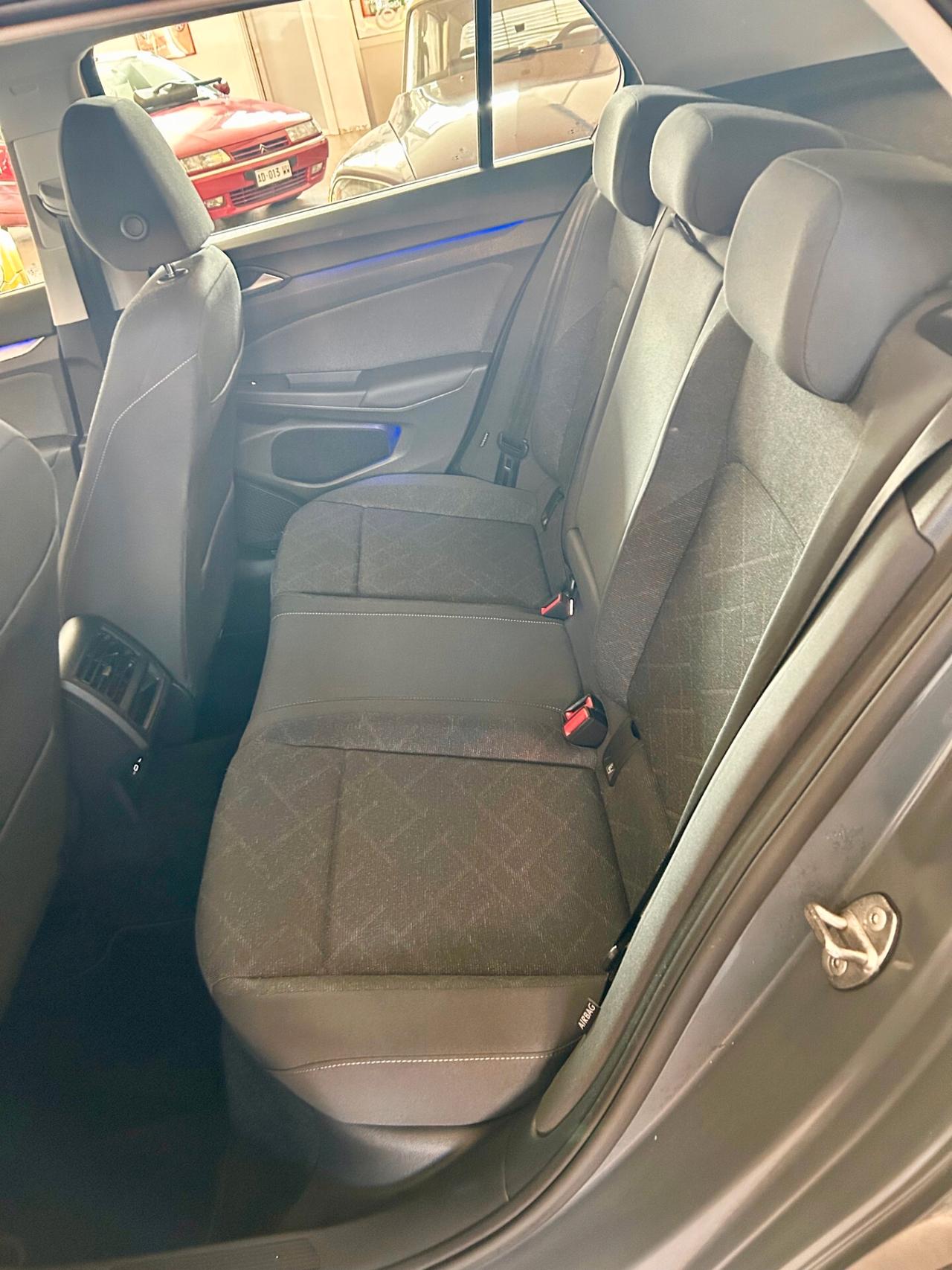 Volkswagen Golf 2.0 TDI DSG SCR Style