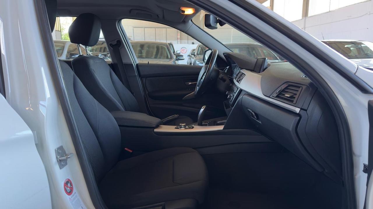 Bmw 320 320d xDrive Touring