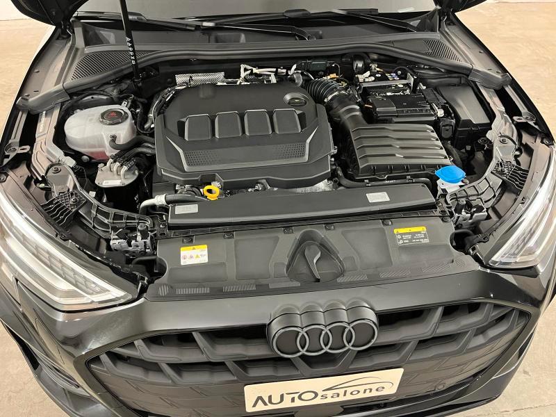 Audi A3 Sportback 2.0 tdi S line edition 150cv s-tronic*MATRIX-18°-LOOK NERO*SENZA VINCOLI