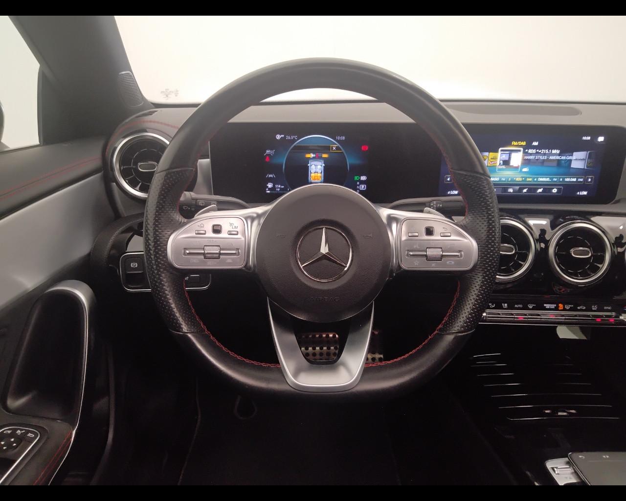 Mercedes-Benz CLA Sh.Brake - X118 - CLA Shooting Brake 200 d Premium auto