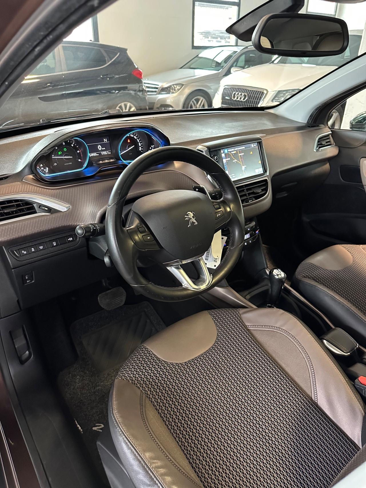 Peugeot 2008 BlueHDi 100 Allure