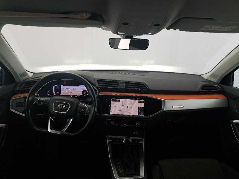 AUDI Q3 35 TDI S tronic Business Advanced