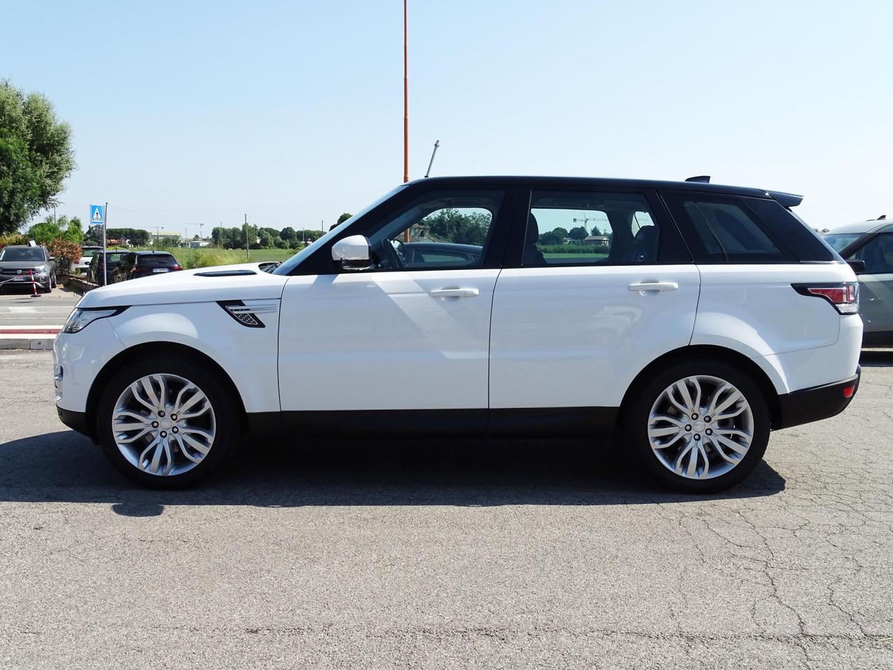 Land Rover Range Rover Sport 3.0 SDV6 HSE Dynamic