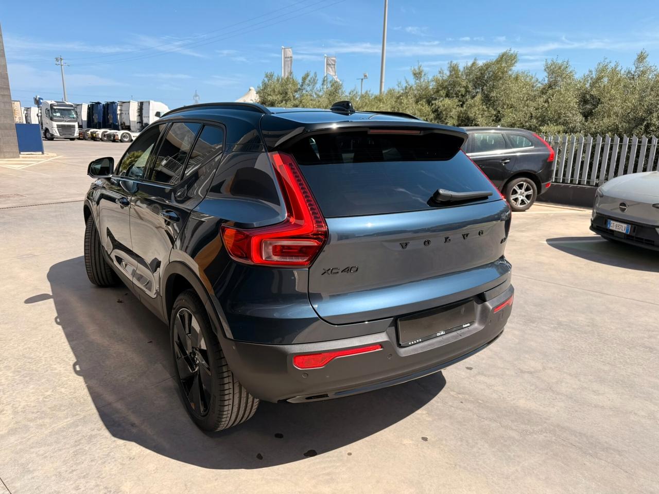 Volvo XC40 B3 automatico Ultra Black Edition