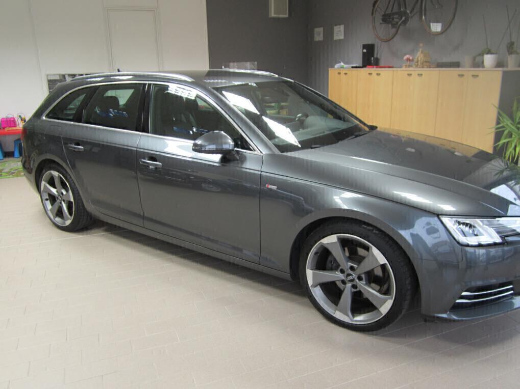 Audi A4 Avant 2.0 TDI 150 CV S tronic Business Sport S LINE