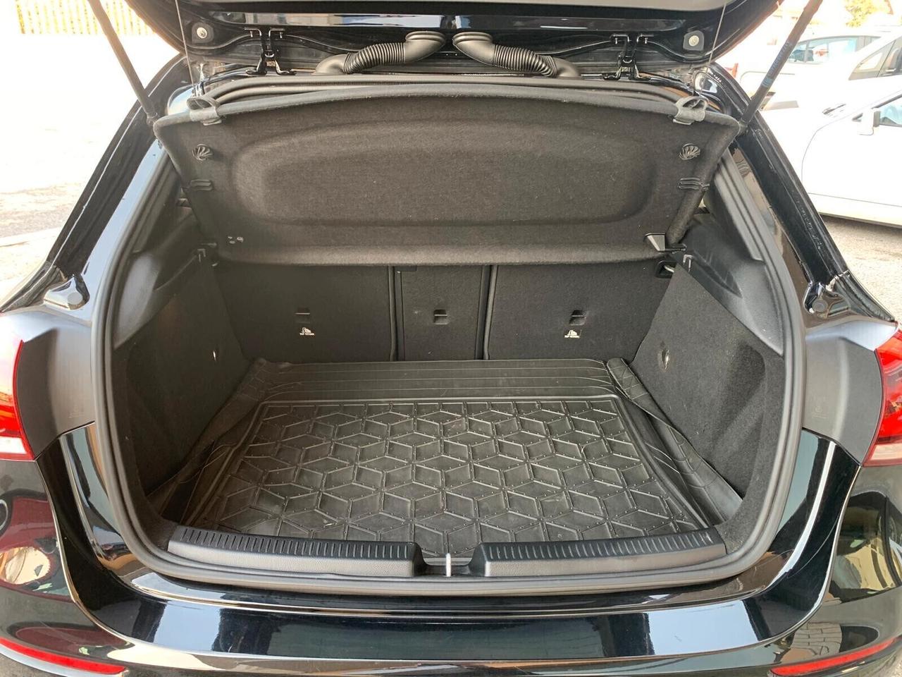 Mercedes-benz A180d Business Extra Manuale Neopat.