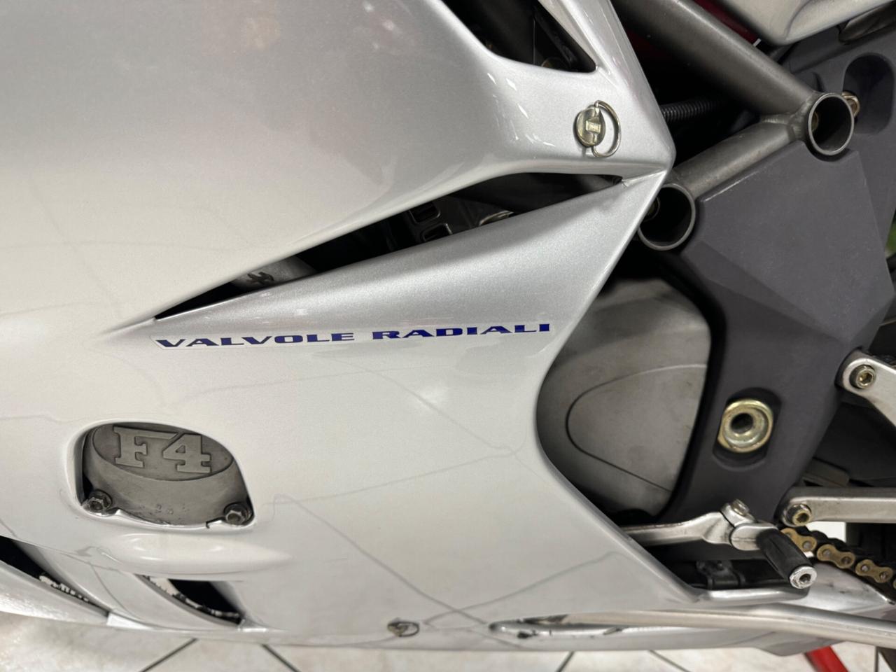 Mv Agusta F4 750 monoposto e biposto