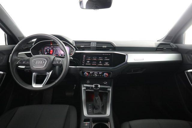 AUDI Q3 Q3 35 TDI S tronic Identity Black