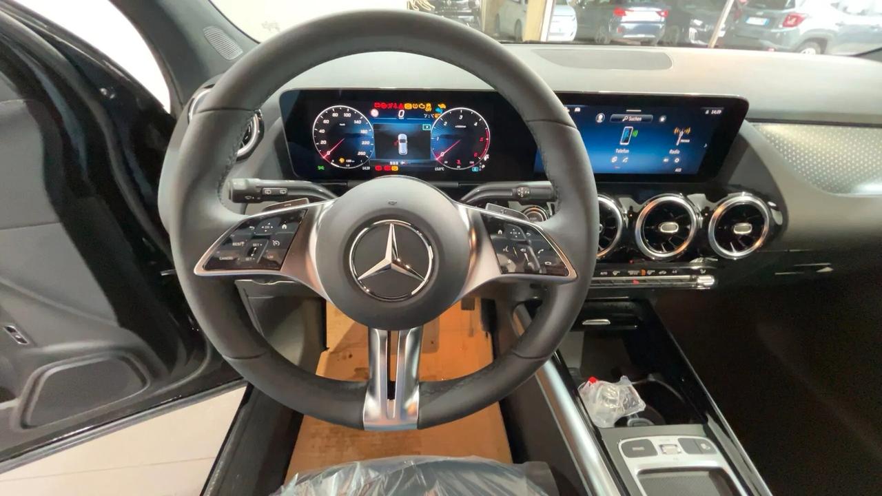 Mercedes-benz A 200 d Automatic Advanced