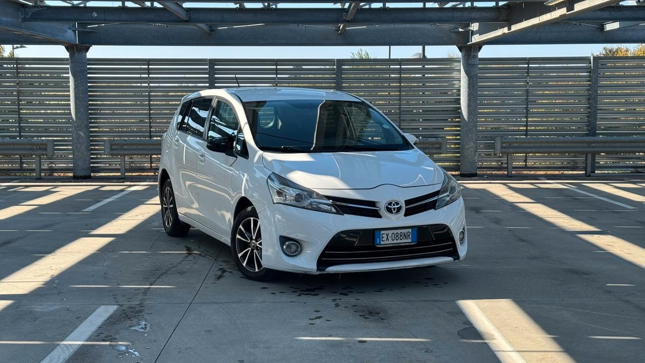 Toyota Verso 1.6 D-4D Style 7 posti