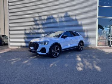 AUDI Q3 SPORTBACK 35 TFSI S-TRONIC IDENTITY BLACK