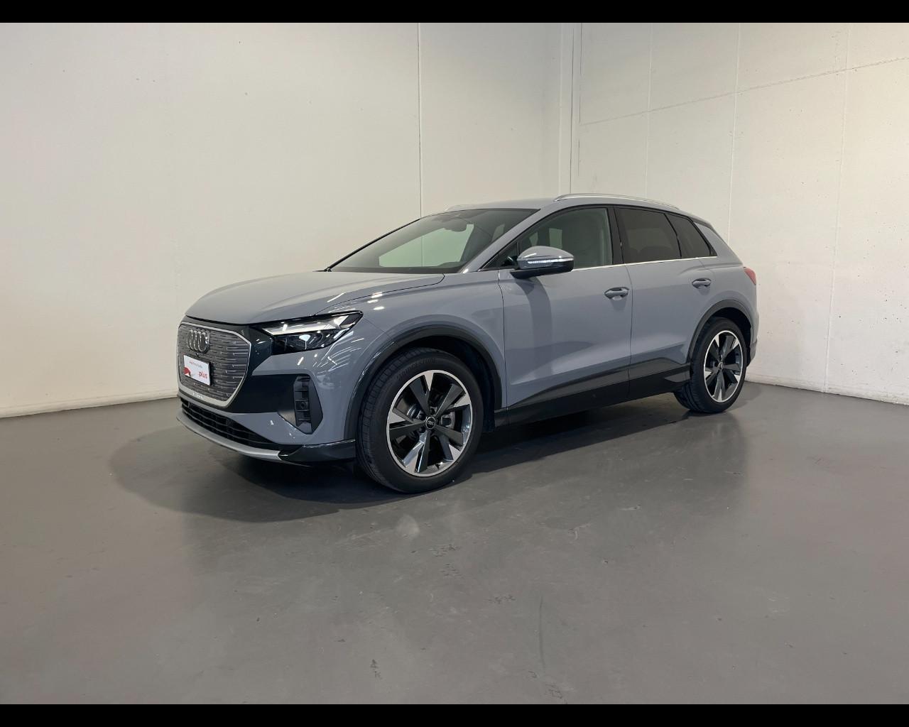 AUDI Q4 45 E-TRON BUSINESS ADVANCED