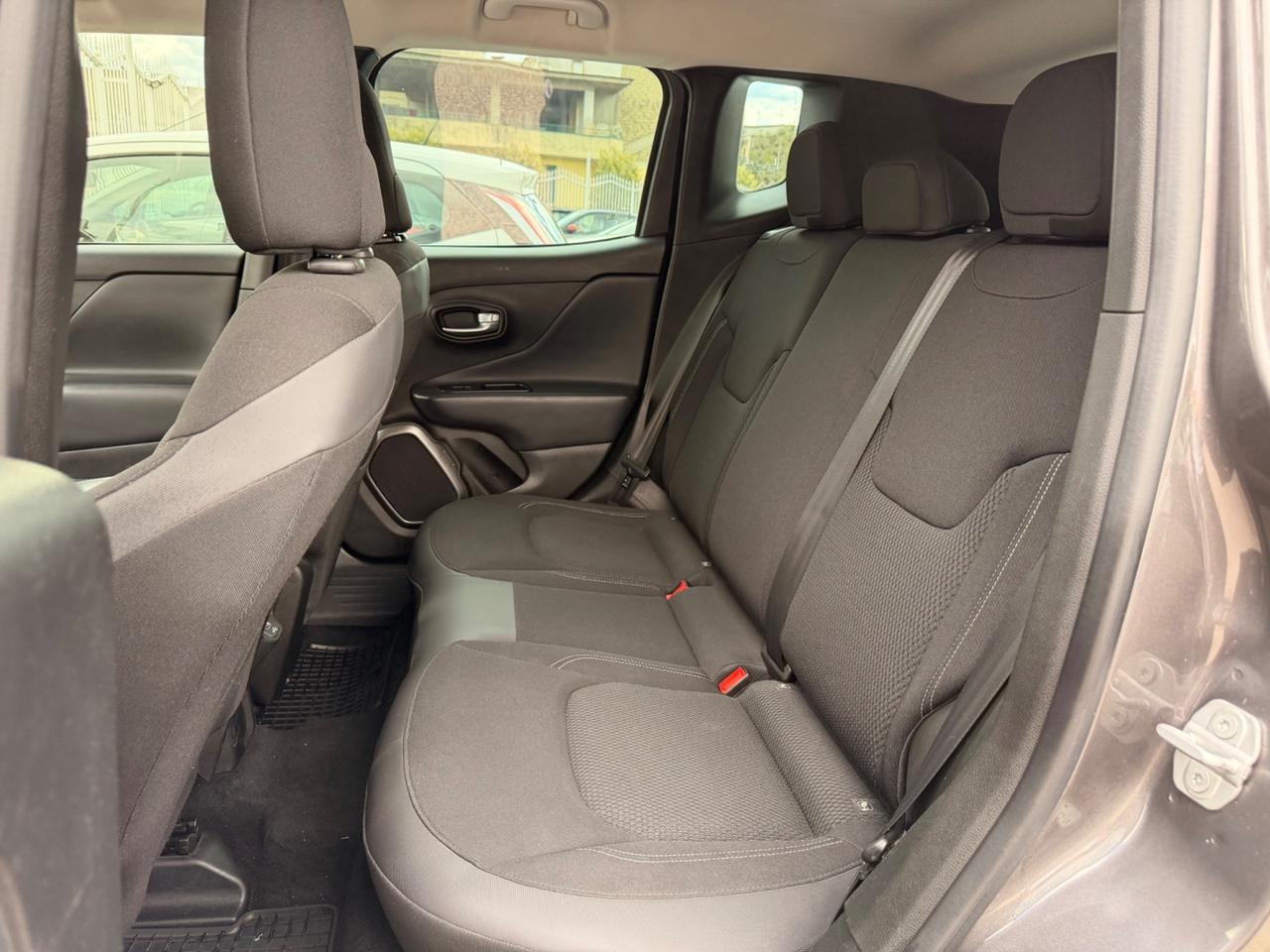 Jeep Renegade 1.6 Mjt 120CV Full Led Car play