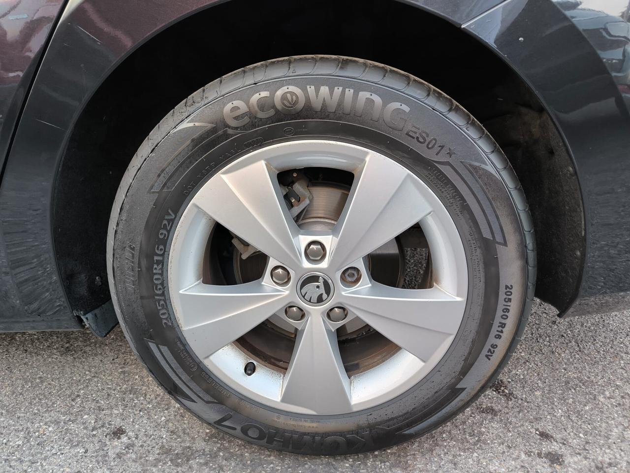 Skoda Octavia 2.0 TDI EVO SCR DSG Wagon Executive