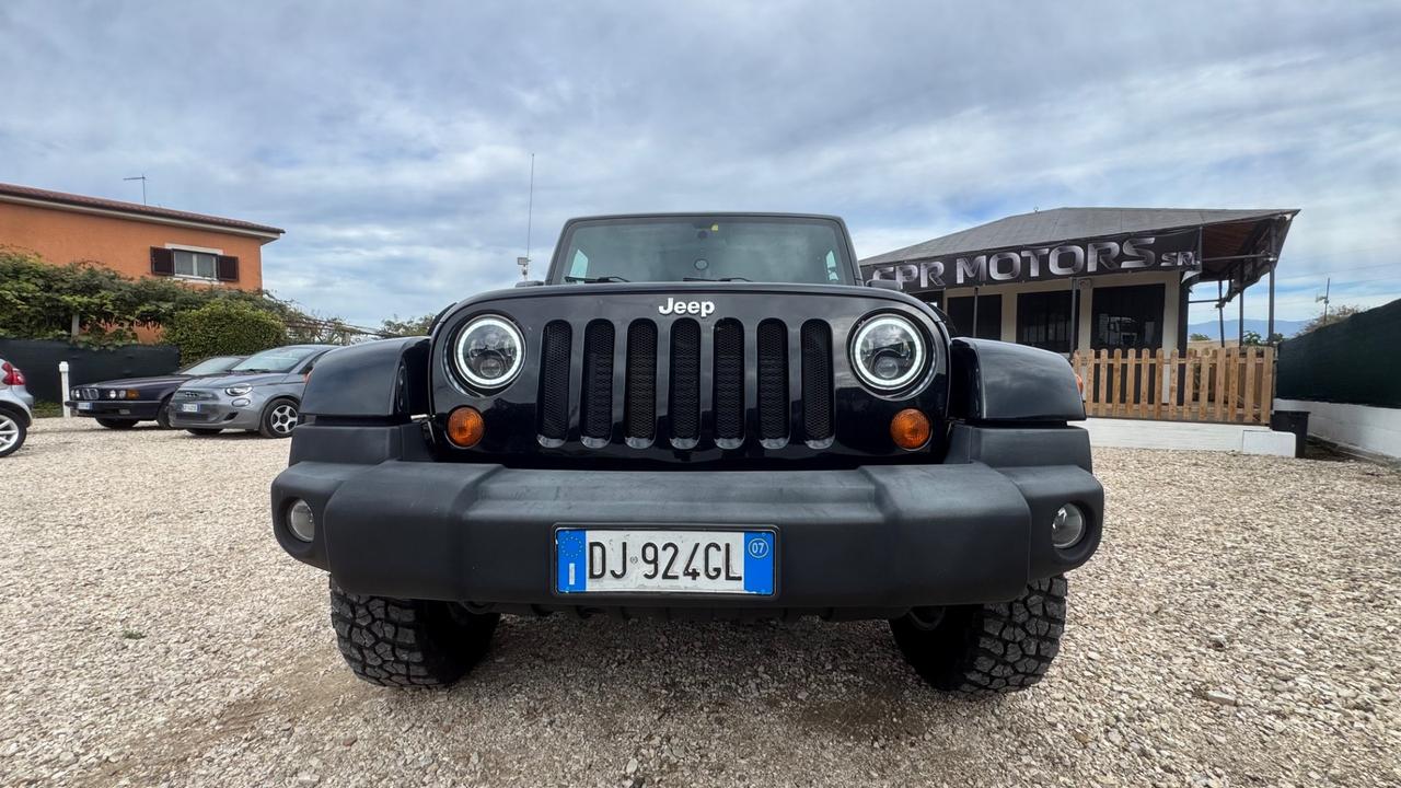 Jeep Wrangler Unlimited 2.8 CRD PASSO LUNGO