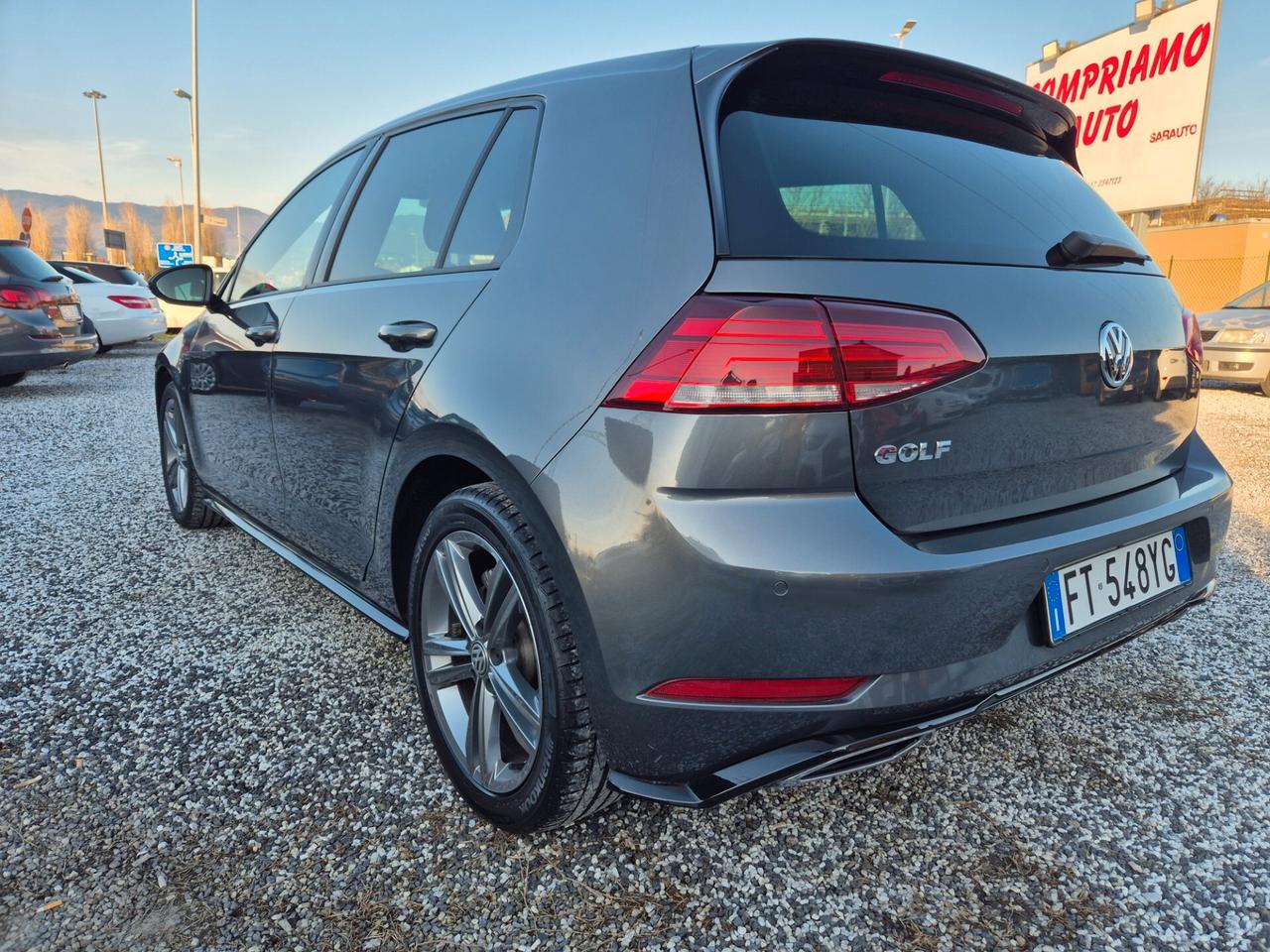 Volkswagen Golf 1.0 TSI 115 CV 5p. Sport R-line