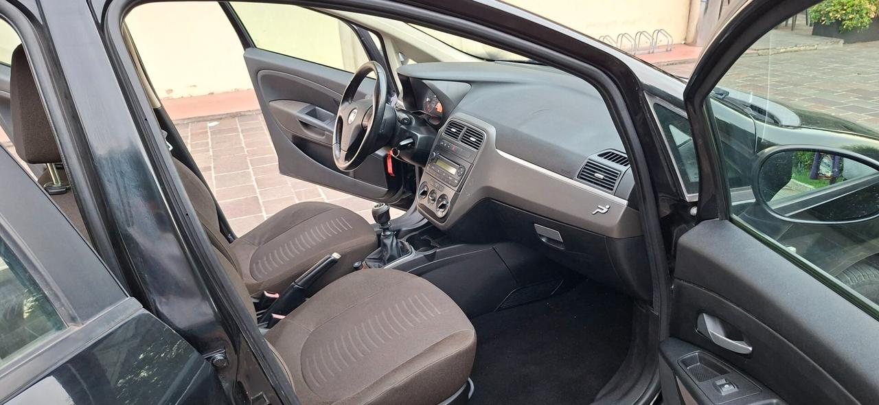 GRANDE PUNTO 1.4 GPL IDEALE X NEOPATENTATI