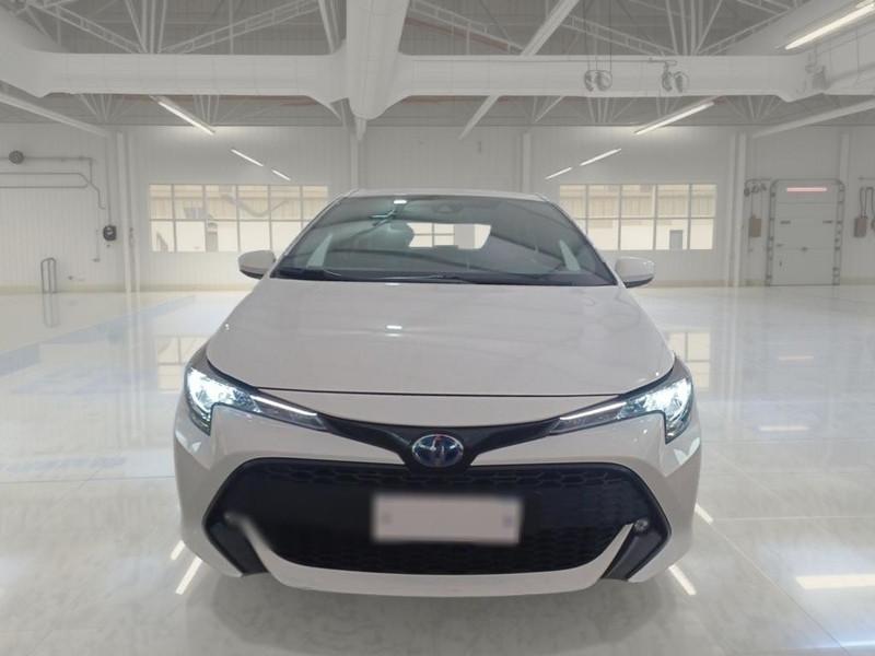 TOYOTA COROLLA 1.8 HYBRID BUSINESS 5 PORTE BERLINA