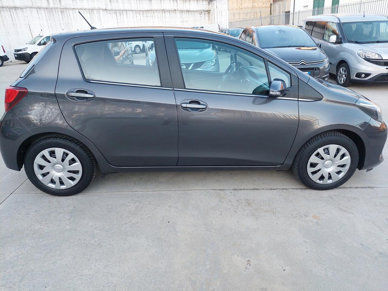 Toyota Yaris 1.0 5 porte 69cv 86.000km