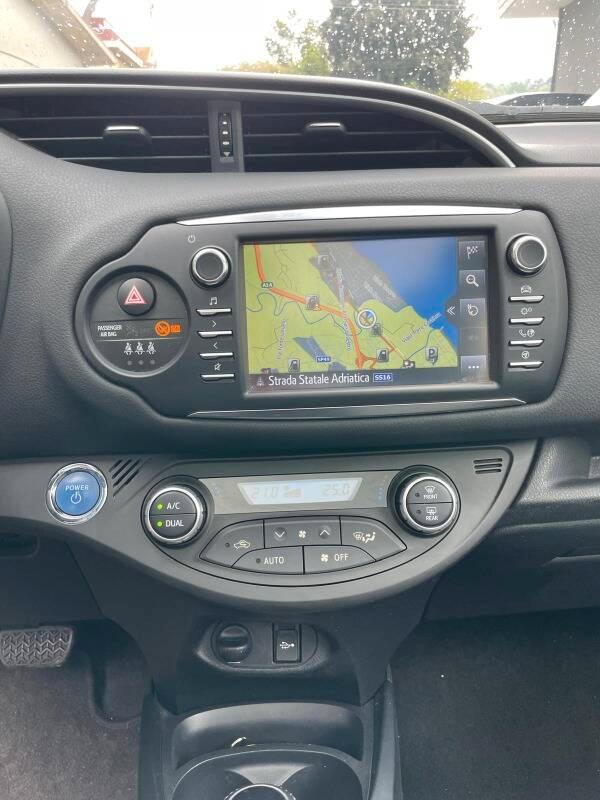 Toyota Yaris 1.5h Style