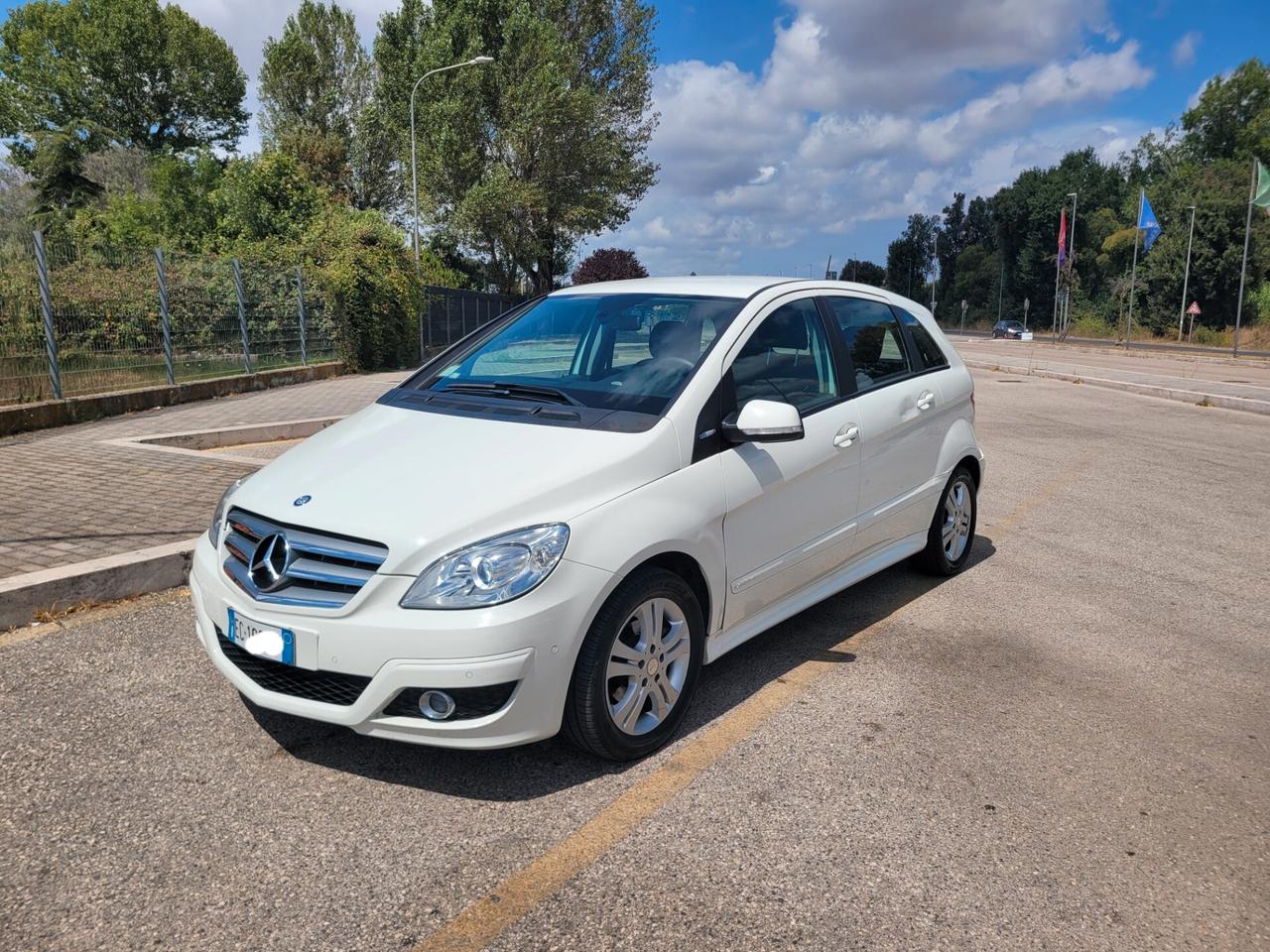 Mercedes-benz B 180 BlueEFFICIENCY Executive UNIPROPRIETARIO OK NEOPATENTATI