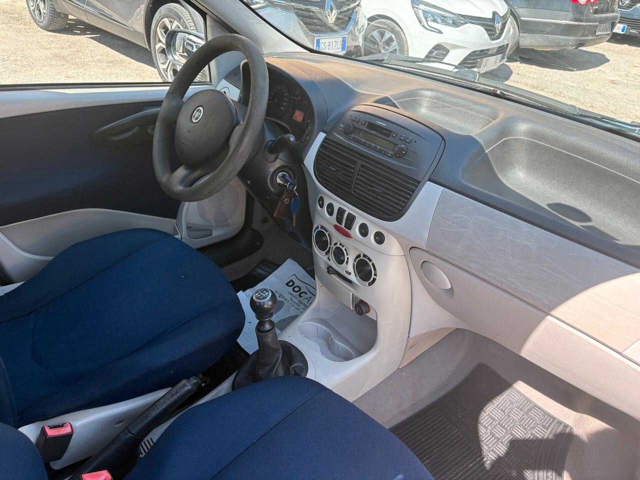 Fiat Punto 1.2i cat 5 porte ELX