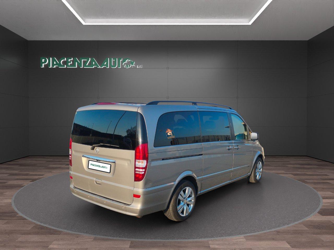 Mercedes Viano LUNGO Viano 2.2 cdi Ambiente 163cv.GANCIO.TETTO.PORTE ELETTRICHE