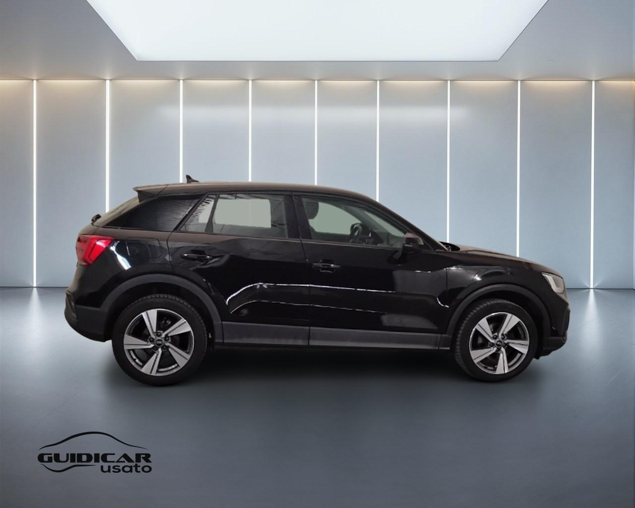 AUDI Q2 I 2021 - Q2 30 2.0 tdi Admired