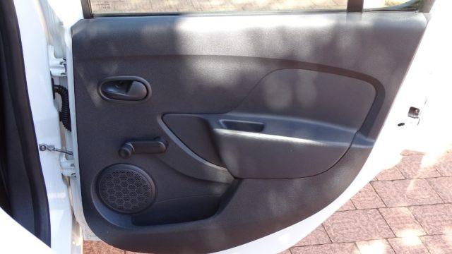 DACIA Sandero 1.2 75CVn cerchi in lega, Neopatentati, Garanzia..